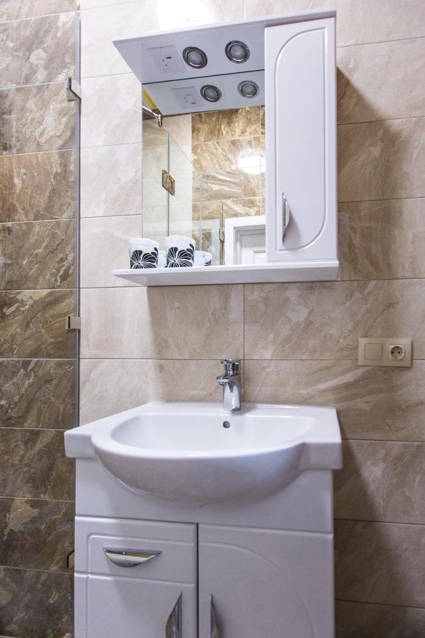 Avangard On Sholom Aleikhem St 7 Apart Apartment Lviv Ngoại thất bức ảnh