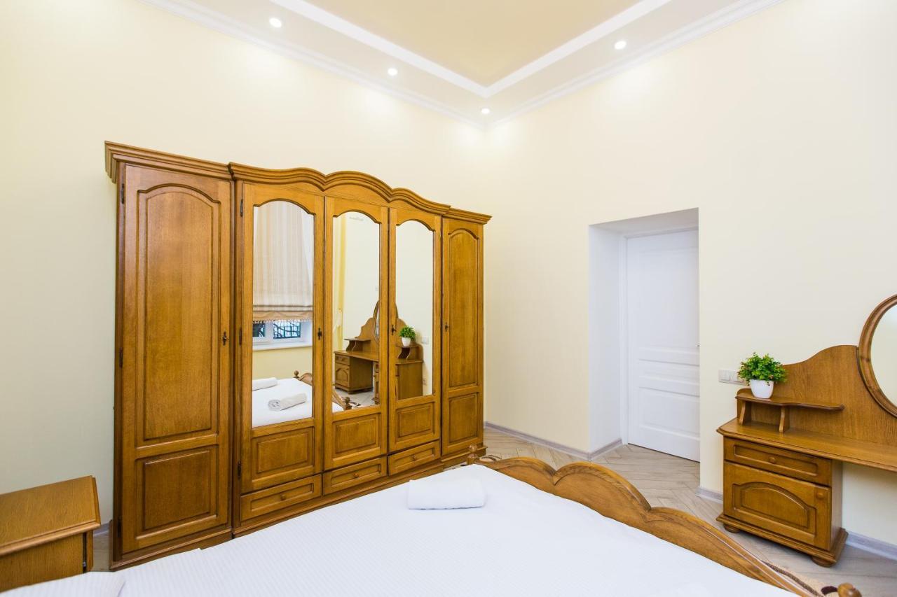 Avangard On Sholom Aleikhem St 7 Apart Apartment Lviv Ngoại thất bức ảnh